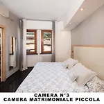 Pensión Lo Scoglio