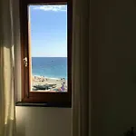 Lo Scoglio Гостевой дом 4*