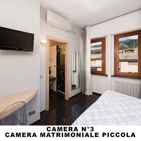 بيت ضيافة Lo Scoglio 4*