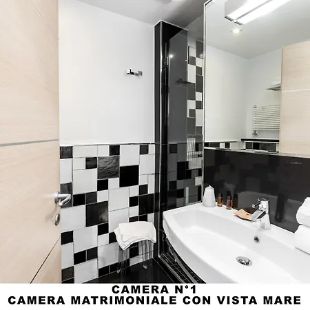 Lo Scoglio Gæstehus 4*