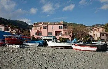 Lo Scoglio