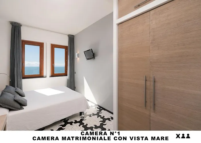 בית הארחה Lo Scoglio מונטרוסו אל מארה