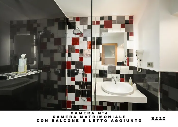 Lo Scoglio בית הארחה מונטרוסו אל מארה