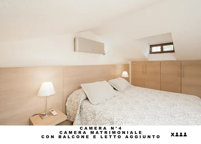 בית הארחה Lo Scoglio מונטרוסו אל מארה